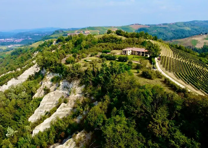 شقة Ali E Radici Vacanze Piemonte Clavesana