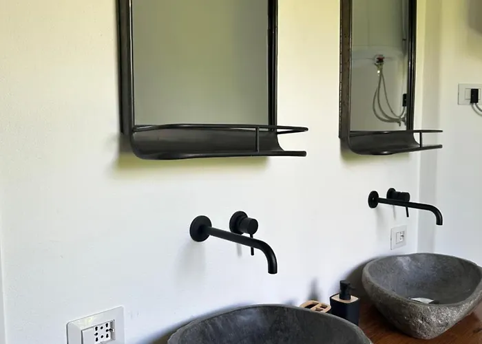 Ali E Radici Vacanze Piemonte Apartmán *